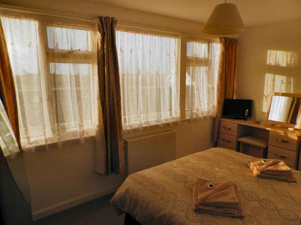 Wayside Cheer Hotel Castel Room photo